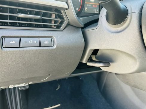 Used 2025 Nissan Altima 2.5 S FWD image 15