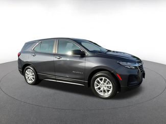 Used 2022 Chevrolet Equinox LS video 2