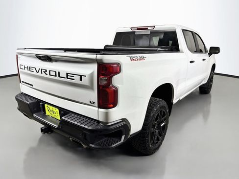 Used 2023 Chevrolet Silverado 1500 LT Trail Boss w/ Convenience Package II AWD/4WD image 6