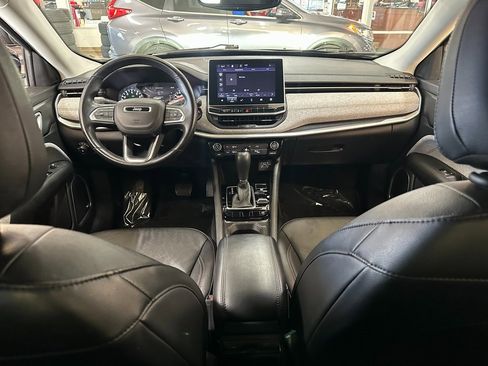 Certified 2022 Jeep Compass Latitude w/ Sun and Sound Group image 14