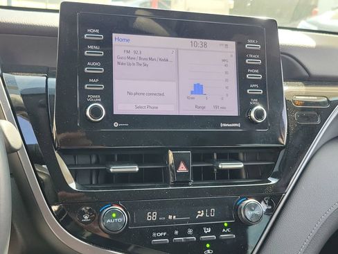 Used 2024 Toyota Camry SE w/ Blackout Package (TMS) image 25