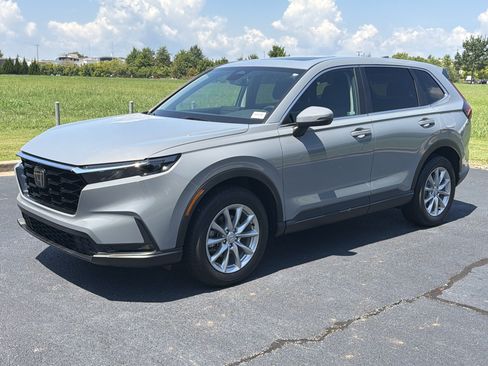 Certified 2026 Honda CR-V EX image 5