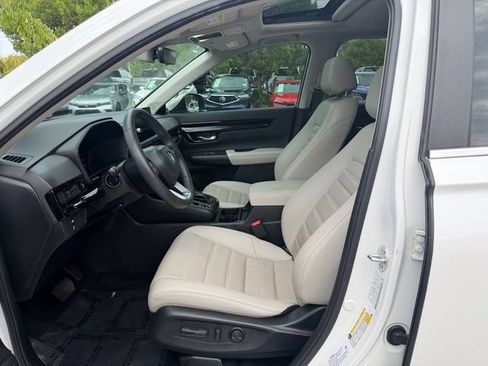 Used 2024 Honda CR-V EX-L image 11