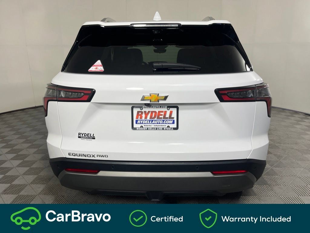 Used 2025 Chevrolet Equinox LT w/ Convenience Package II AWD/4WD image 7