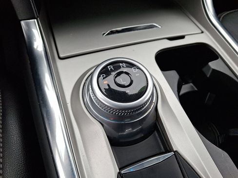 Certified 2023 Ford Explorer Limited w/ Limited Technology Package image 15