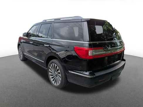 Used 2019 Lincoln Navigator Reserve AWD/4WD image 3