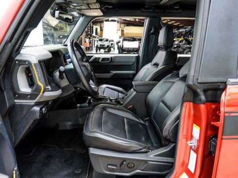 Used 2023 Ford Bronco Badlands AWD/4WD image 24