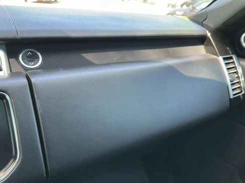 Used 2016 Land Rover Range Rover Supercharged image 40