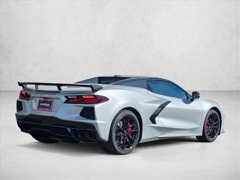 New 2026 Chevrolet Corvette Stingray Convertible w/ Z51 Performance Package image 2