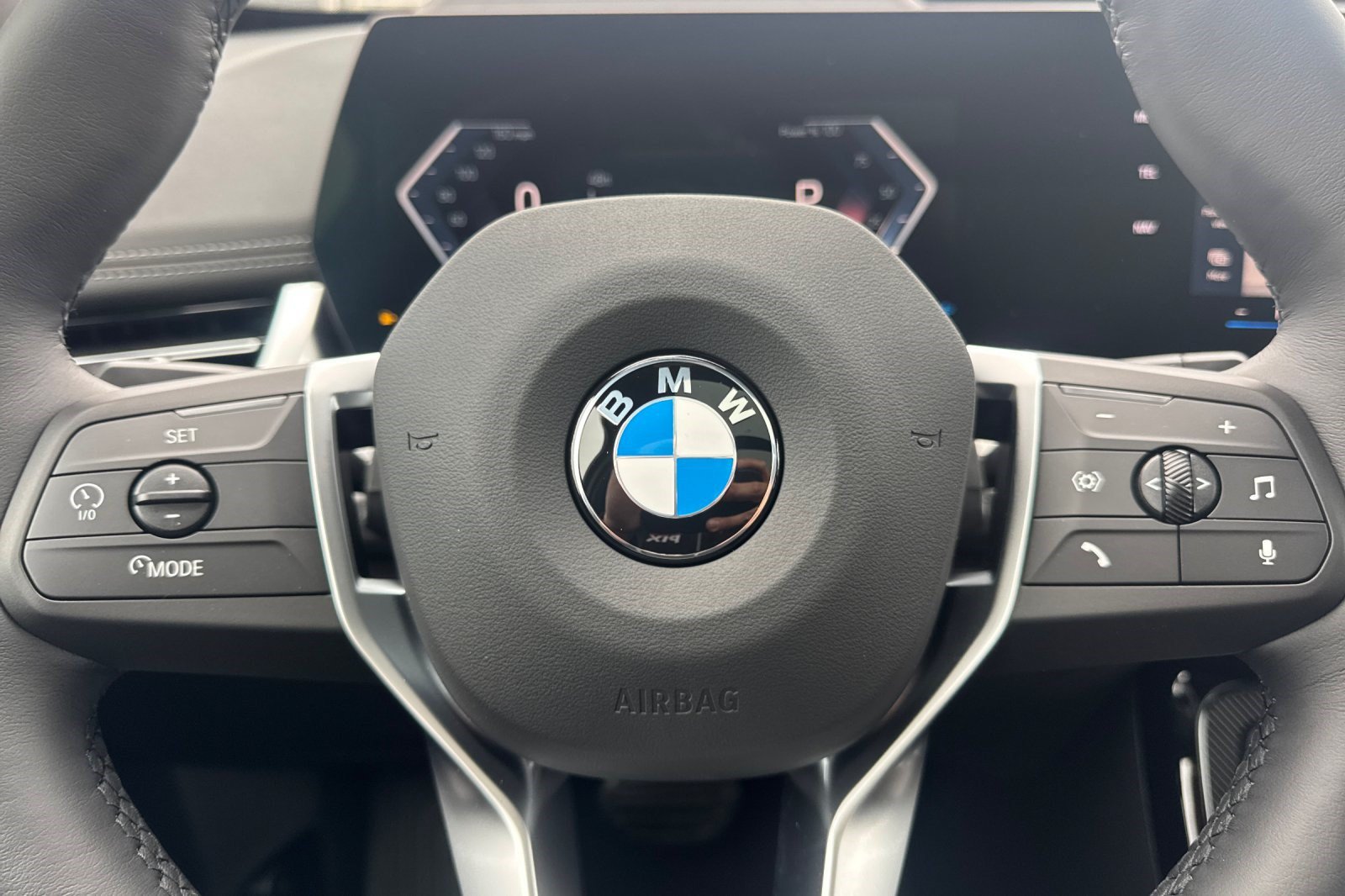Used 2026 BMW X1 xDrive28i w/ Technology Package AWD/4WD image 11