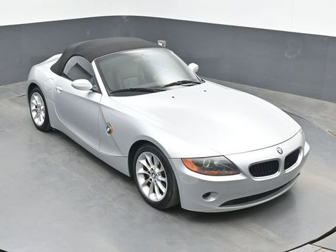 Used 2003 BMW Z4 2.5i image 25