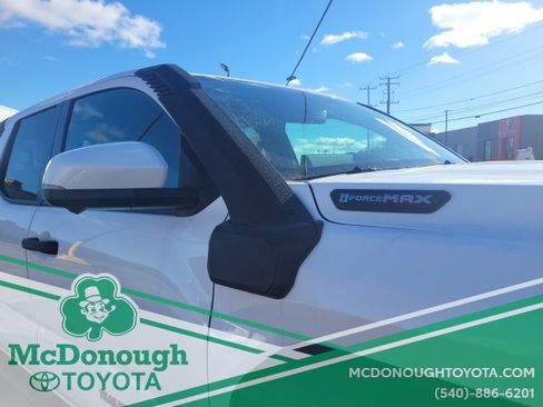 Certified 2025 Toyota Tacoma Trailhunter image 29