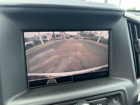 Used 2022 GMC Terrain SLE w/ Driver Convenience Package FWD image 25