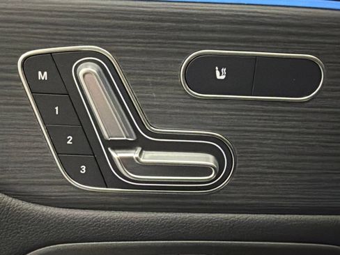 Certified 2026 Mercedes-Benz GLB 250 image 23