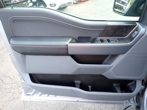 Certified 2022 Ford F150 XLT w/ Equipment Group 302A High image 22