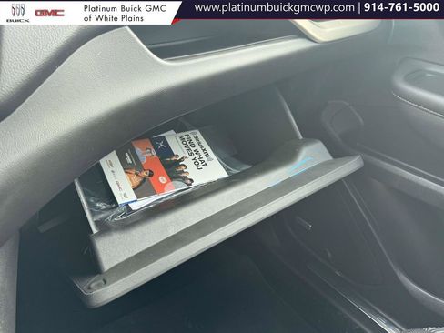 Used 2023 GMC Terrain Denali image 31