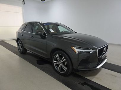 Used 2020 Volvo XC60 T5 Momentum