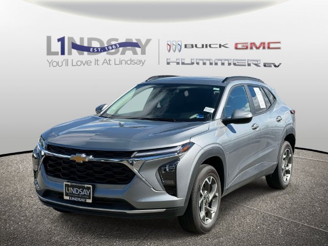 Used 2026 Chevrolet Trax LT FWD image 6