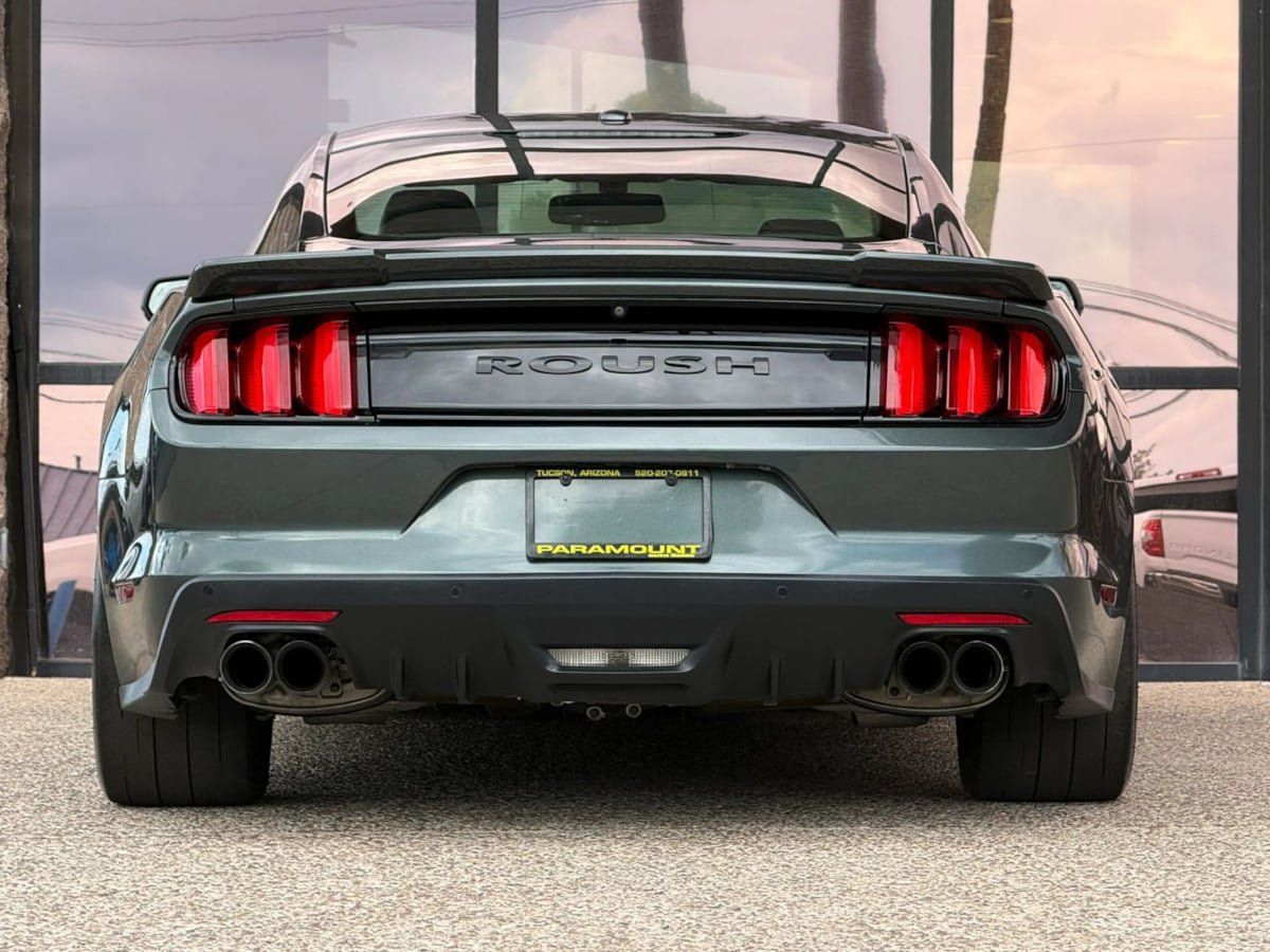 Used 2016 Ford Mustang GT Premium w/ Equipment Group 401A RWD image 10