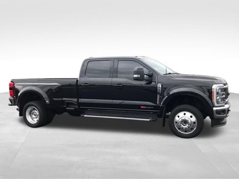 Used 2023 Ford F450 Lariat w/ FX4 Off-Road Package AWD/4WD image 2