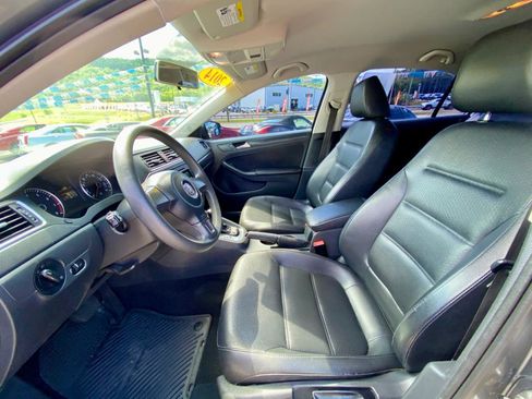 Used 2014 Volkswagen Jetta SE FWD image 11