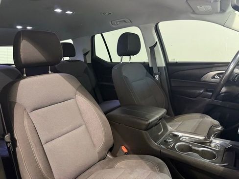 Used 2019 Chevrolet Traverse LT image 28