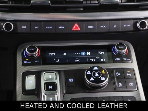 Used 2024 Hyundai Palisade Calligraphy image 20