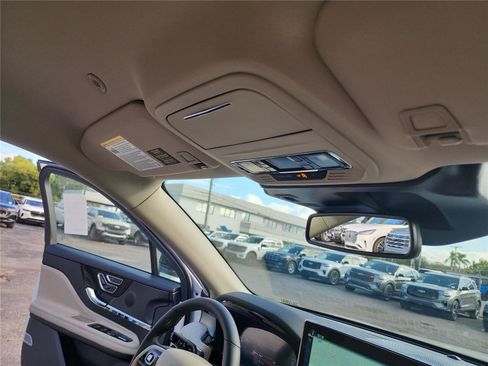 New 2026 Lincoln Corsair Premiere image 27