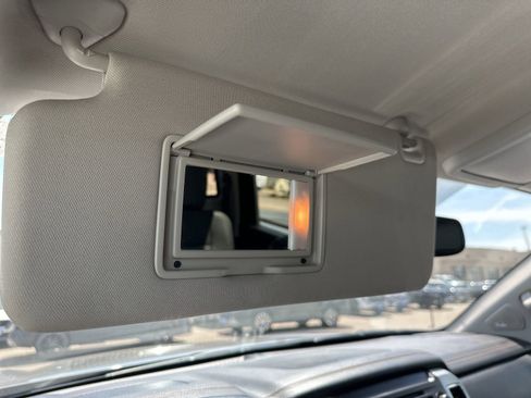 Used 2019 Nissan Titan SL w/ Off-Road Package AWD/4WD image 69