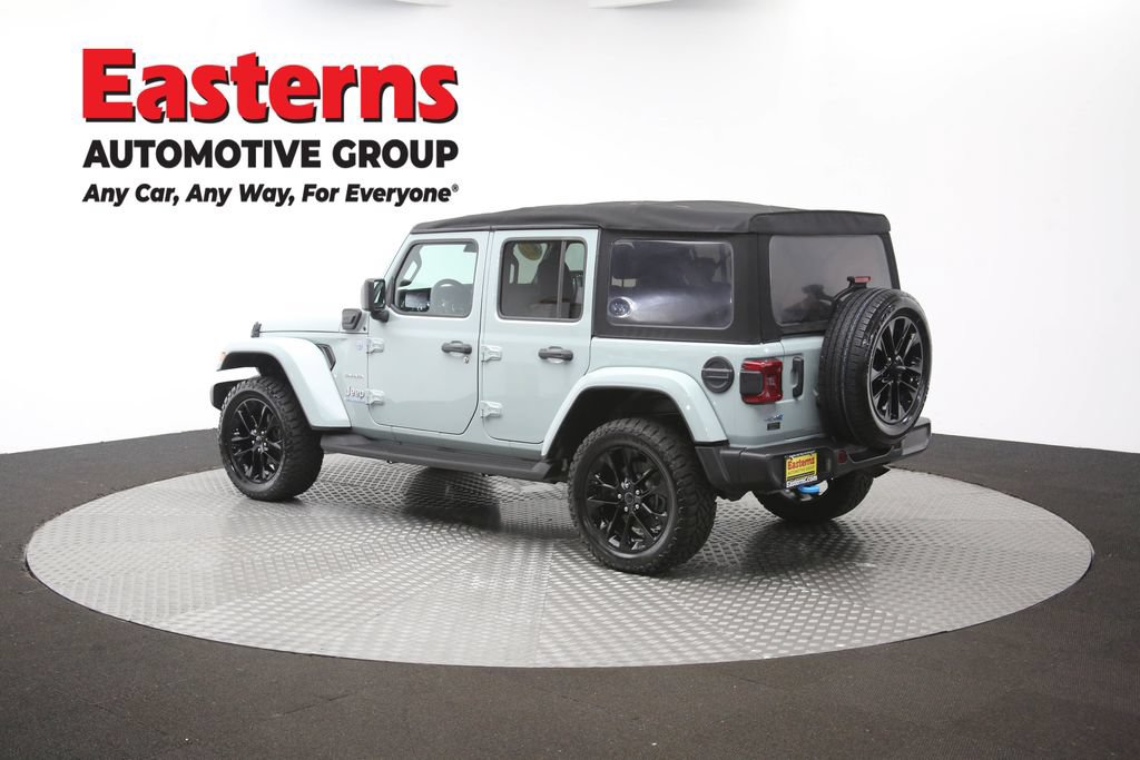 Used 2024 Jeep Wrangler Unlimited Sahara w/ Technology Group AWD/4WD image 64