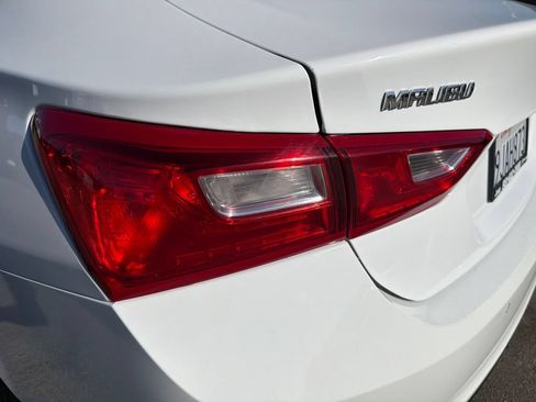 Used 2024 Chevrolet Malibu LT FWD image 8