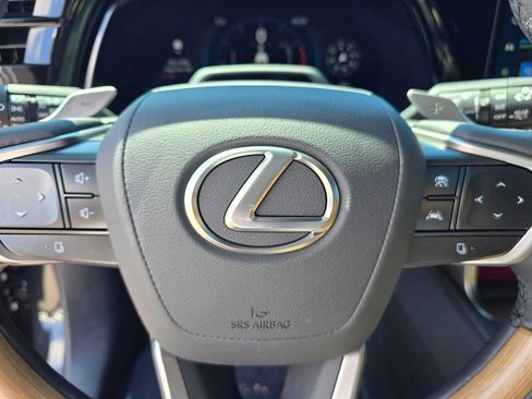 Used 2026 Lexus RX 350 Premium Plus w/ Convenience Package AWD/4WD image 25