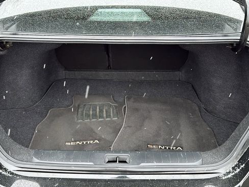 Used 2020 Nissan Sentra S image 25