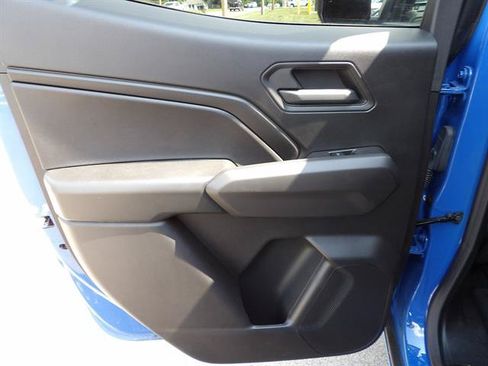 Used 2026 Chevrolet Colorado Trail Boss AWD/4WD image 39