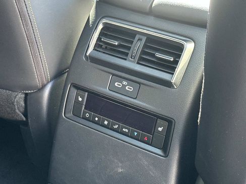 Certified 2025 MAZDA CX-70 Plug-In Hybrid w/ Premium Plus image 12