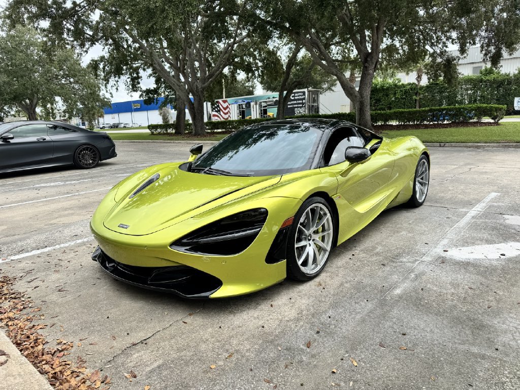 Used 2022 McLaren 720S Performance RWD image 4