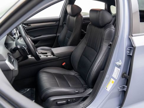 Used 2022 Honda Accord Sport image 17