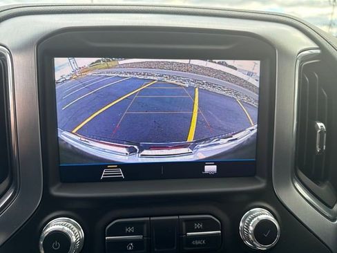 Certified 2023 GMC Sierra 2500 SLE w/ SLE Convenience Package image 16