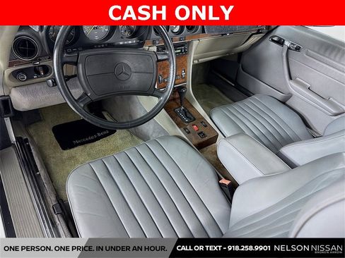 Used 1988 Mercedes-Benz 560 SL image 19