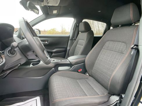 Used 2023 Honda HR-V Sport image 12