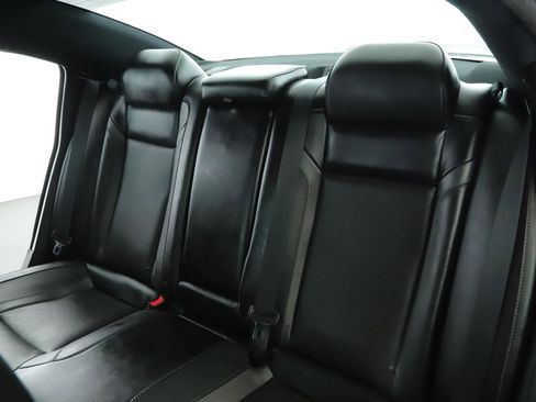 Used 2018 Dodge Charger GT image 5