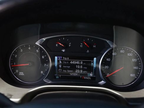 Used 2019 GMC Acadia SLT FWD image 29