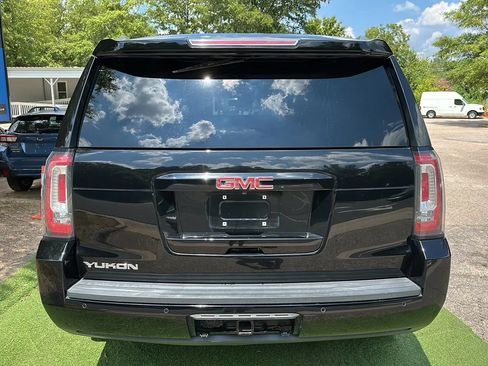 Used 2018 GMC Yukon SLT w/ Open Road Package AWD/4WD image 5