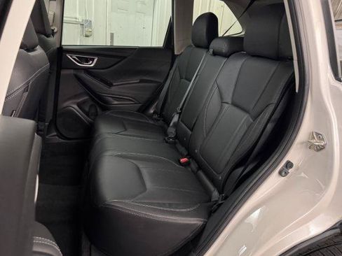 Used 2021 Subaru Forester Limited AWD/4WD image 21