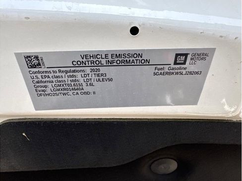 Used 2020 Buick Enclave Essence w/ LPO, Cargo Package FWD image 21