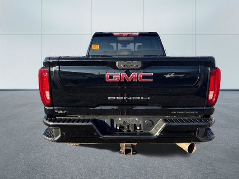 Used 2021 GMC Sierra 2500 Denali w/ Denali Ultimate Package AWD/4WD image 3