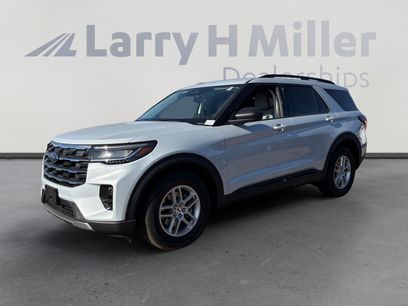 New 2026 Ford Explorer Active w/ Active Comfort Package