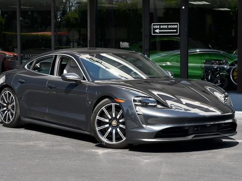 Used 2020 Porsche Taycan 4S AWD/4WD image 2