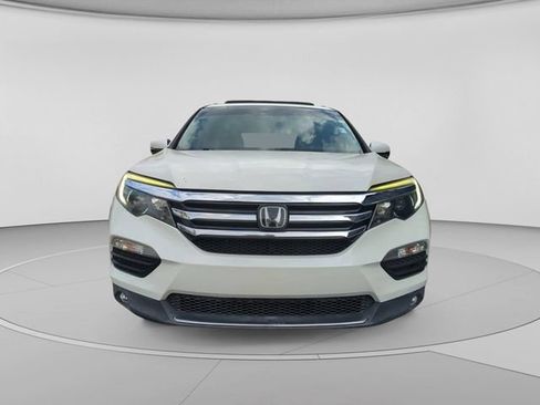 Used 2017 Honda Pilot Elite image 10