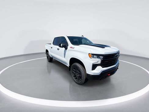 New 2026 Chevrolet Silverado 1500 LT Trail Boss w/ Safety Package AWD/4WD image 2